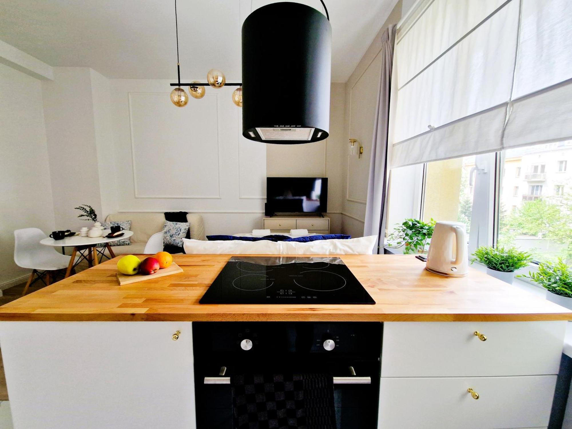 J&W Apartments Grojecka Glam Flat Warschau Exterior foto